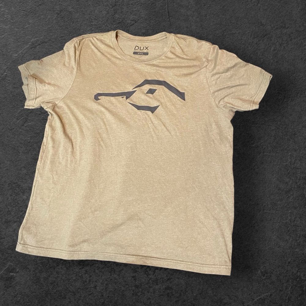 DUX 2xl tee